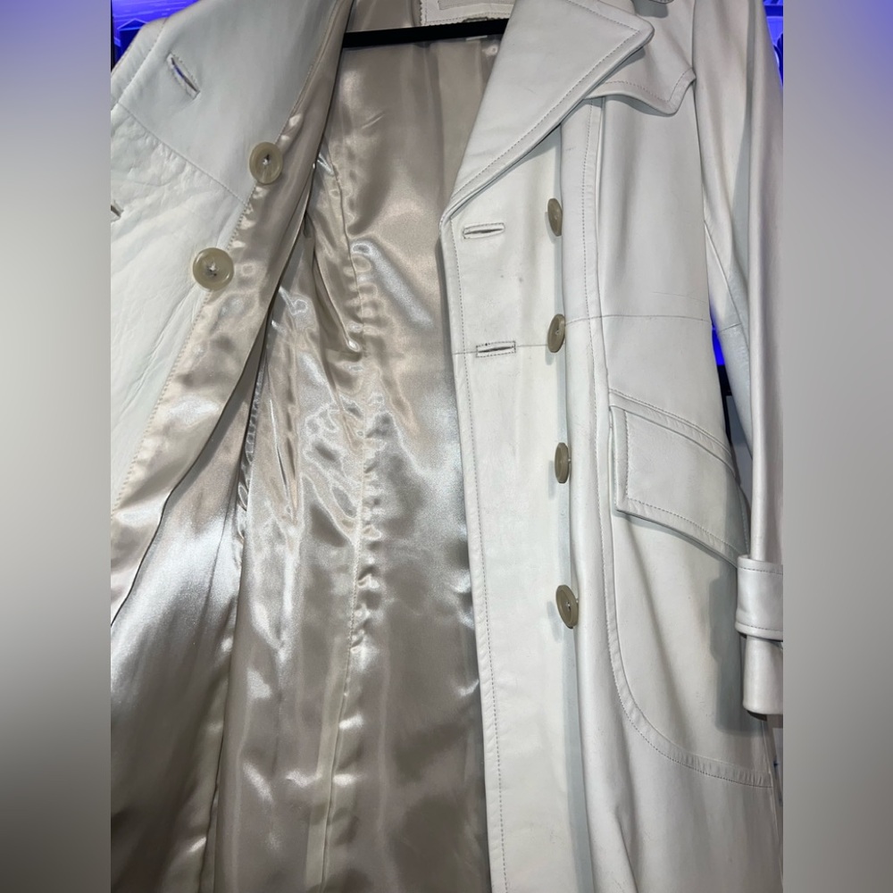 Banana Republic Women’s Long White Genuine Leather Coat. Fully Lined. Size XS - Picture 8 of 12